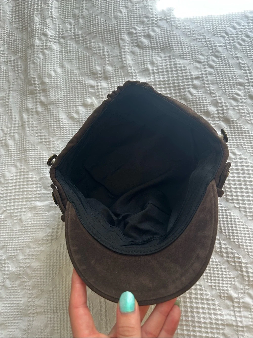 Windsor Weekend Detour Suede Cabby Hat in Brown